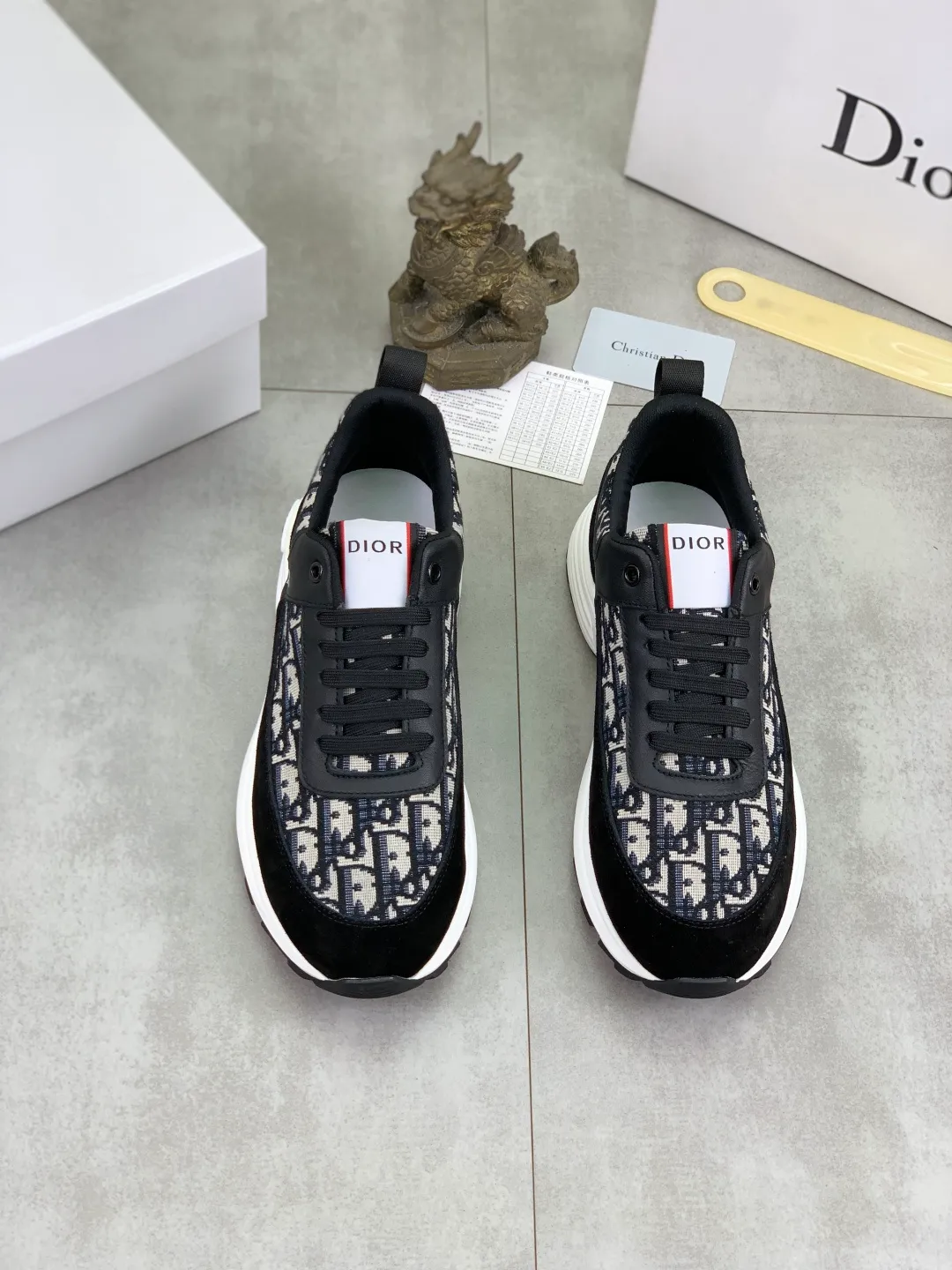 Men's Men's Shoes💰P420💰[New Style]🆘[Dior] 2025 Dior Original Lace-up Low-top Men's Shoes Classic casual shoes 🔥This model is the official classic model, with high quality and made by famous original designers. It is made of high-quality cowhide with original materials➕Comfortable and breathable mesh lining➕Pigskin insole. The perfect last shape and generous and fashionable design have attracted many consumers. Suitable for drivers to drive🚗. What you want is the highest quality in the market. Color: 3️⃣Color code number: 38--44 (45 customized)
